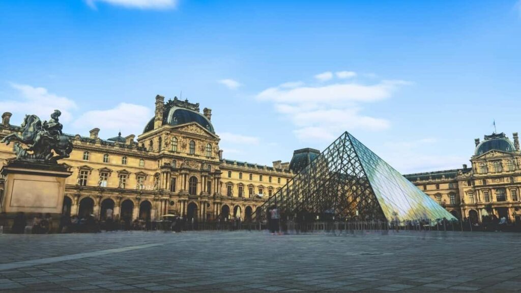 How Malta Snapchat bloggers can collaborate with Saudi Arabia advertisers in 2025