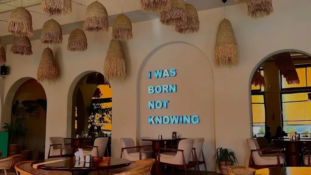 Strateġija prattika biex issib u tieħu vantaġġ minn kreaturi Sri Lanka fuq eBay għal UGC sabiex tikber l-espożizzjoni tal-gear tat-travel — approċċ lokali għal advertisers f’Malta.