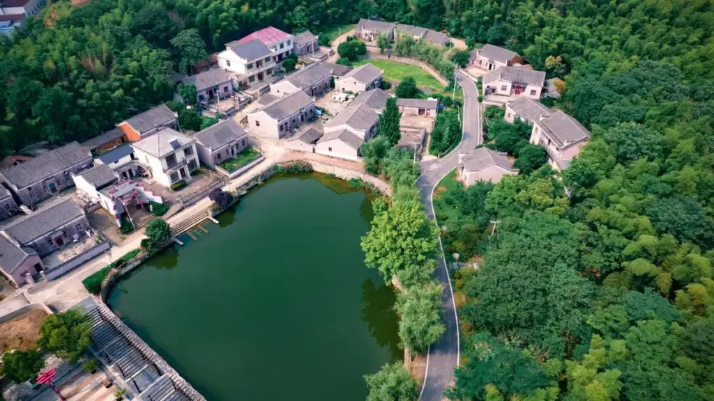 Gwida prattika għal advertisers f’Malta biex isibu u jimpjegaw creators Takatak Sri Lankani għal kampanji ta’ sostenibbiltà, inkluż metriċi, fejn tfittexhom u kif tattiva kollaborazzjonijiet kreattivi.