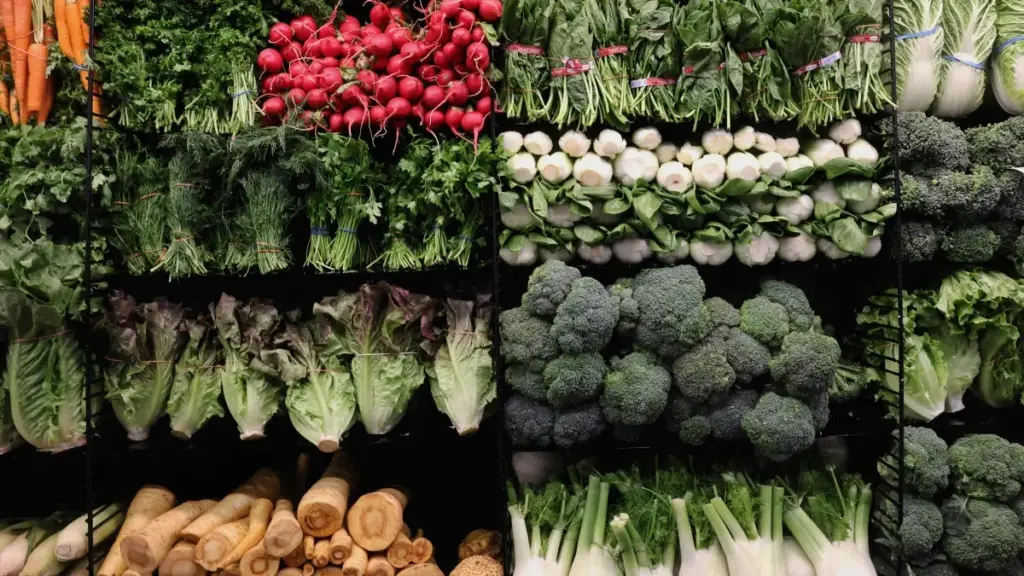 Gwida prattika għal kreaturi f’Malta dwar kif jikkomunikaw ma’ brands Laos li jidher fuq Netflix biex jinvolvu ruħhom f’kampanji wellness — strateġiji, case studies, u checklist lokali.