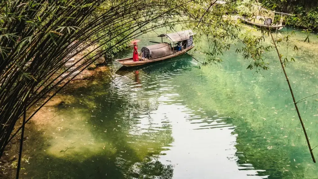 Gwida πραtika għac-creators f’Malta: kif tikkonnettja ma’ brands Awstriċi fuq OnlyFans biex tibni hype għal product launches, bil-pariri tal-industrija u eżempji riċenti.