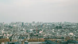 Gwida prattika għal advertisers f’Malta biex isibu u jmexxu kampanji ma’ Viber creators f’Kambodja — strateġiji lokalizzati, kanali alternattivi, u twissijiet legali u operazzjonali.