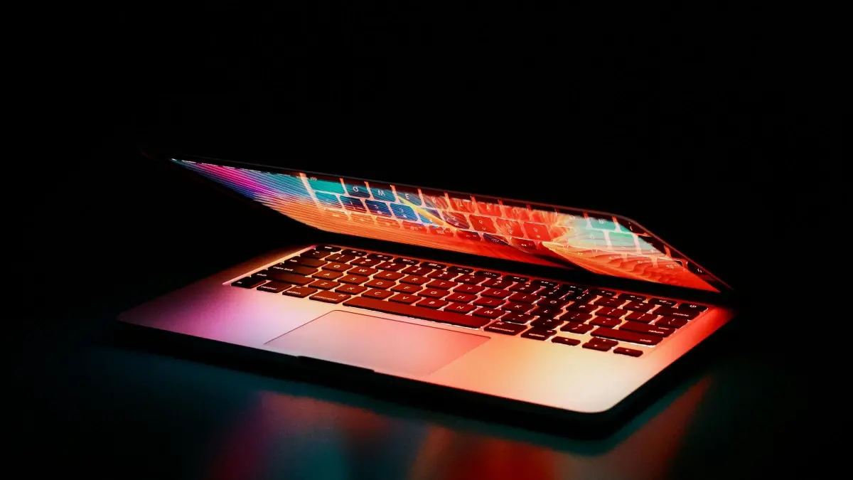 Malti Advertisers: Stabbilixxi Hulu creators svizzeri għal drops limitati