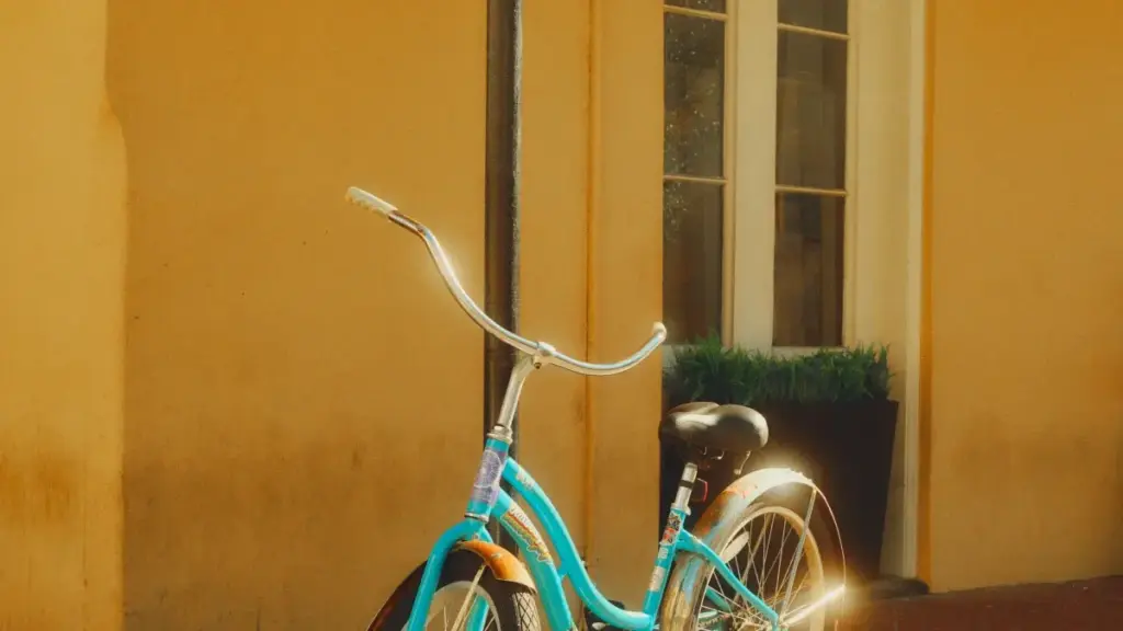 Gwida prattika għall-kreaturi f’Malta: pass pass kif tikkuntattja marki Estonjani fuq eBay biex tirreġistra unboxing u testimojnji profitabbli.