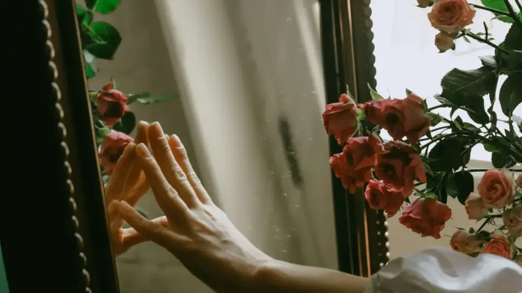 Gwida prattika għal kreaturi Maltin: strateġiji, riskji u passi konkreti biex tikkuntattja brands f’Montenegro fuq WeChat u tirrekordja kontenut 'behind‑the‑scenes'.